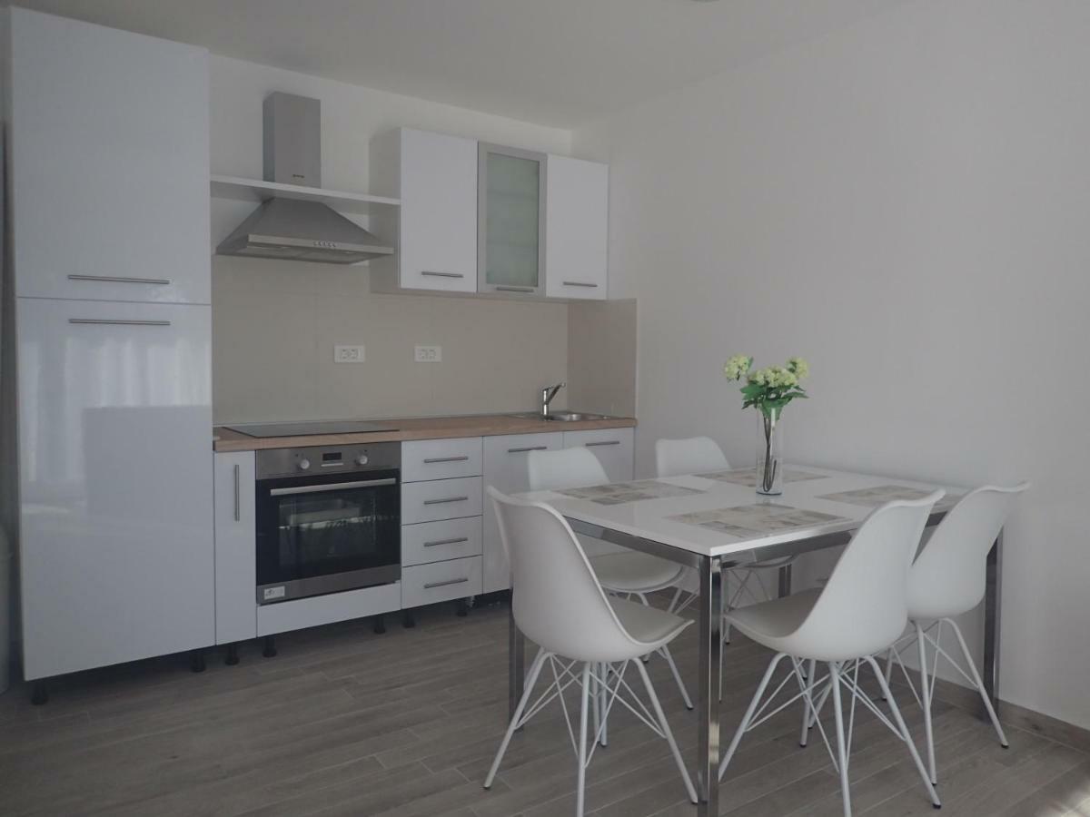 קריקווניצה Apartments Del Mar מראה חיצוני תמונה